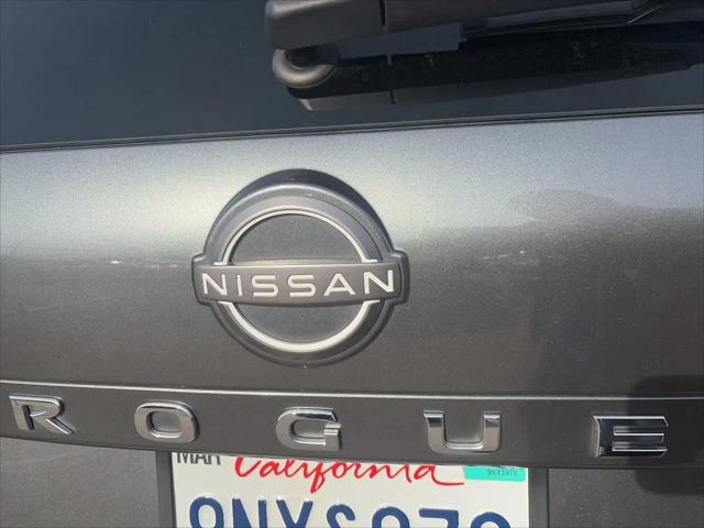 2023 Nissan Rogue SV FWD