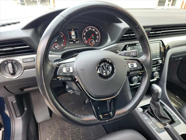 2021 Volkswagen Passat 2.0T R-Line