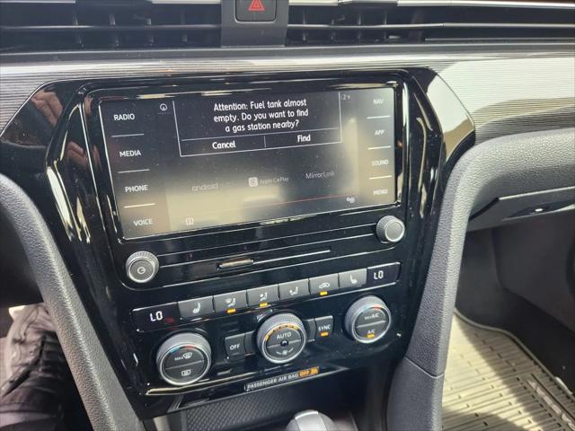 2021 Volkswagen Passat 2.0T R-Line