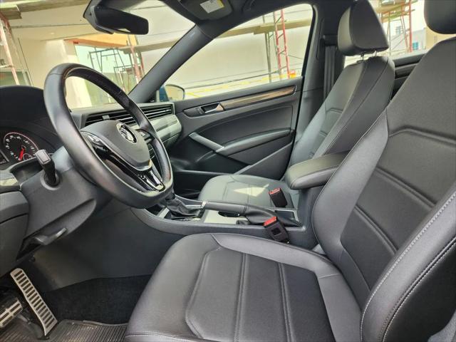 2021 Volkswagen Passat 2.0T R-Line