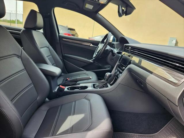 2021 Volkswagen Passat 2.0T R-Line