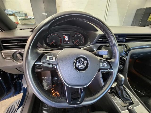 2021 Volkswagen Passat 2.0T R-Line