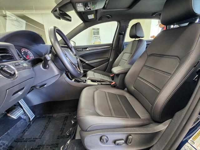 2021 Volkswagen Passat 2.0T R-Line