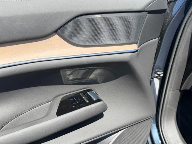 2026 Volvo X 90 Plus, Twin Motor, Fully electric, 6 Seats