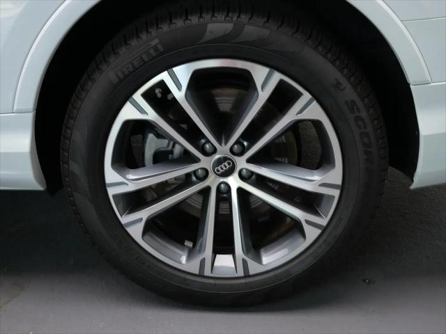 2025 Audi Q7 Premium Plus 45 TFSI quattro Tiptronic