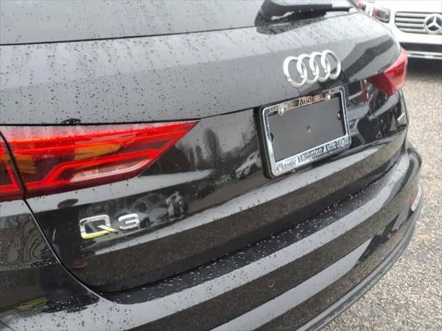 2025 Audi Q3 Premium 45 TFSI S line quattro Tiptronic