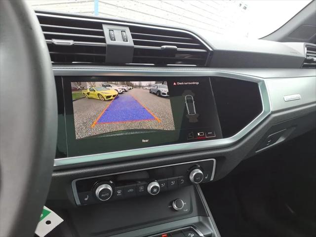2025 Audi Q3 Premium 45 TFSI S line quattro Tiptronic