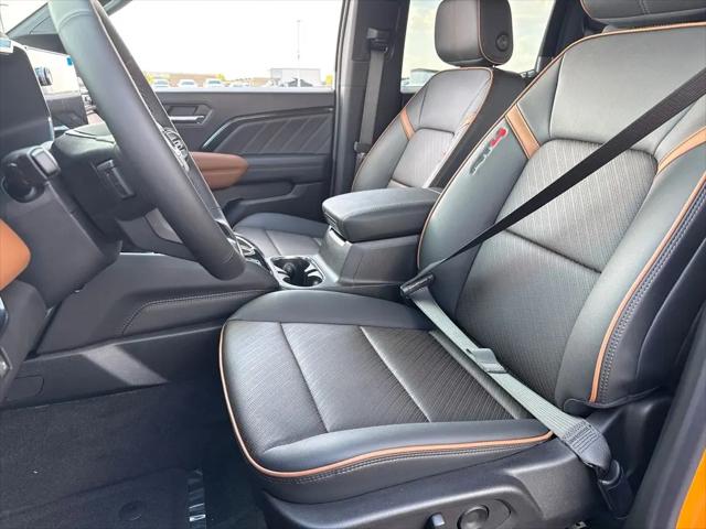 2026 GMC Canyon AT4, 4WD