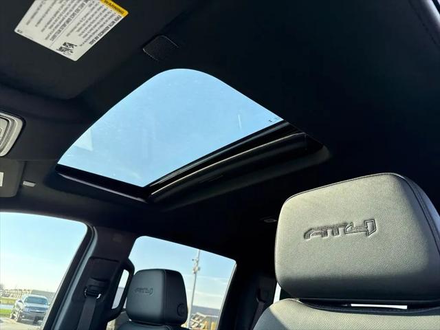 2026 GMC Sierra 2500HD Crew Cab, Standard Bed, AT4, 4WD