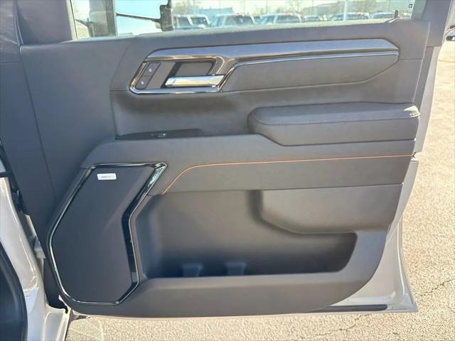 2026 GMC Sierra 2500HD Crew Cab, Standard Bed, AT4, 4WD