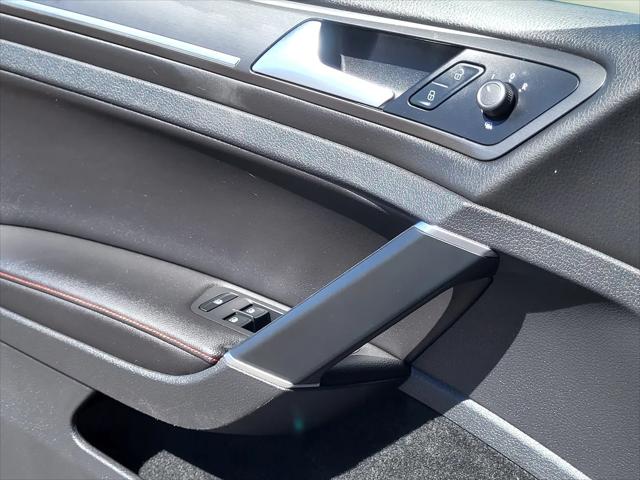 2018 Volkswagen Golf GTI 2.0T SE