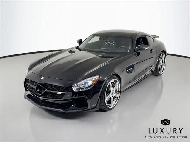 2017 Mercedes-Benz AMG GT Standard