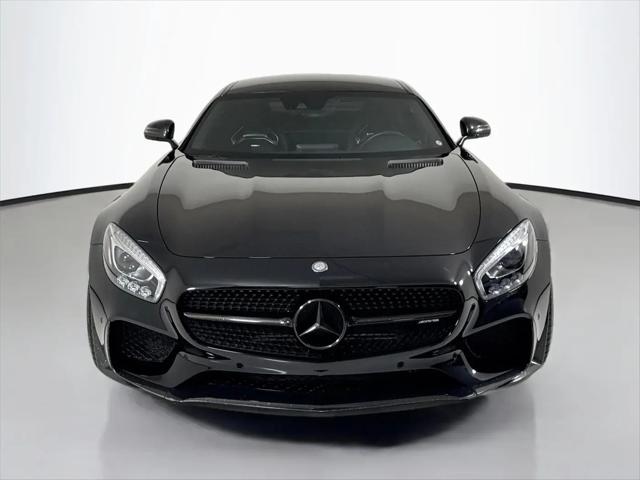 2017 Mercedes-Benz AMG GT Standard