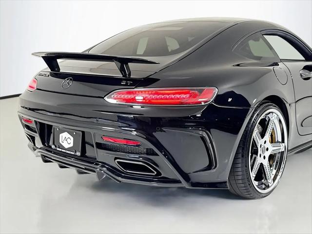 2017 Mercedes-Benz AMG GT Standard