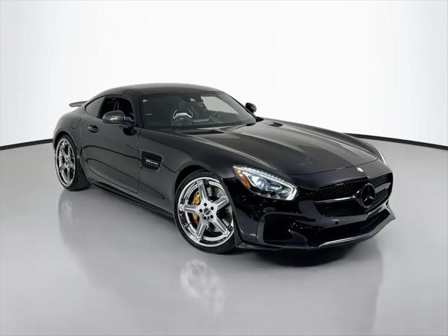 2017 Mercedes-Benz AMG GT Standard