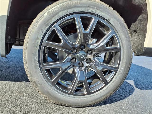 2026 Chevrolet Silverado 1500 4WD Crew Cab Short Bed RST
