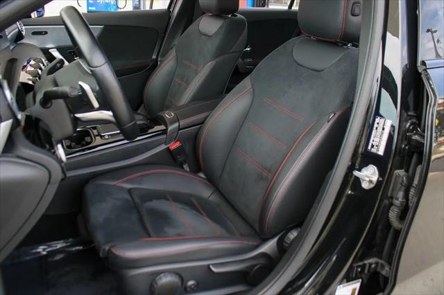 2022 Mercedes-Benz A 220 A 220