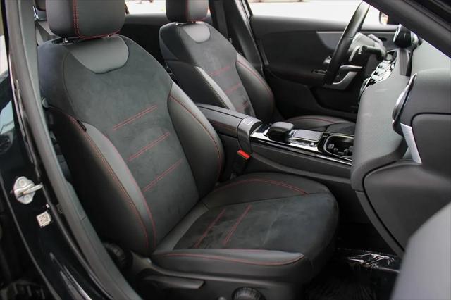 2022 Mercedes-Benz A 220 A 220