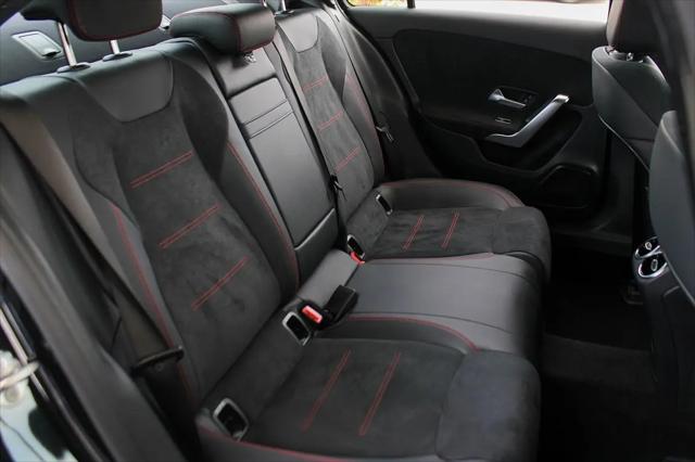 2022 Mercedes-Benz A 220 A 220