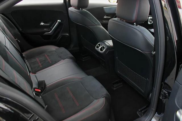 2022 Mercedes-Benz A 220 A 220