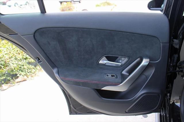 2022 Mercedes-Benz A 220 A 220