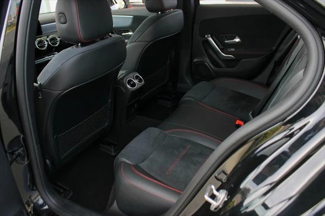 2022 Mercedes-Benz A 220 A 220