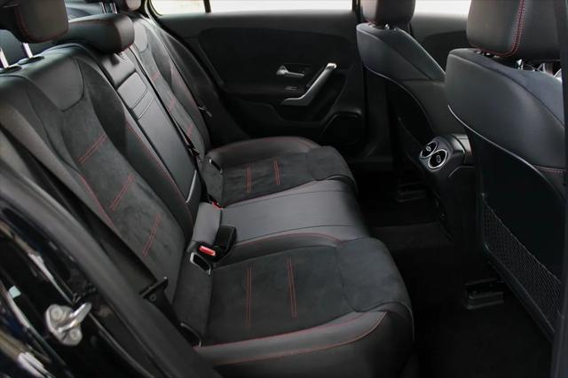 2022 Mercedes-Benz A 220 A 220