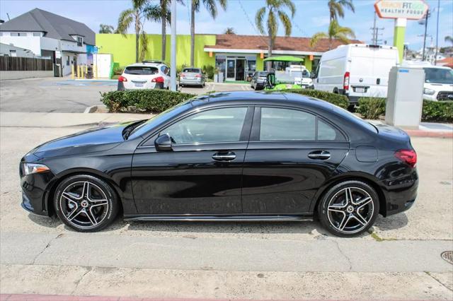 2022 Mercedes-Benz A 220 A 220