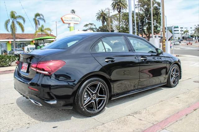2022 Mercedes-Benz A 220 A 220