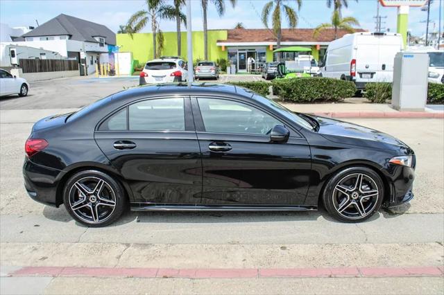 2022 Mercedes-Benz A 220 A 220