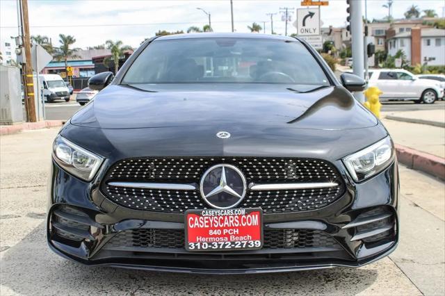 2022 Mercedes-Benz A 220 A 220