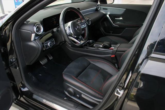 2022 Mercedes-Benz A 220 A 220