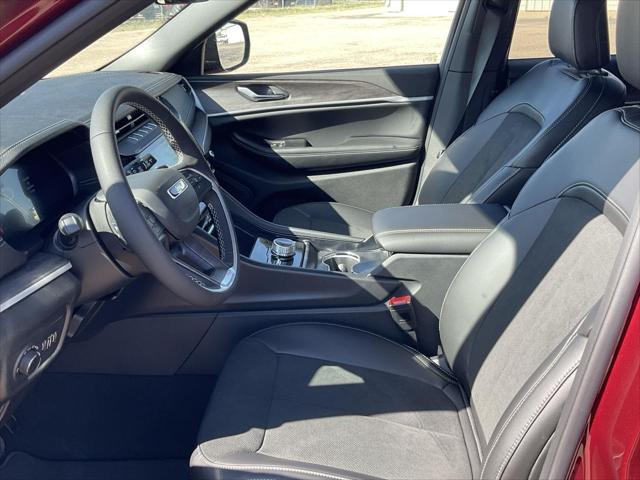 2026 Jeep Grand Cherokee L Altitude 4x4