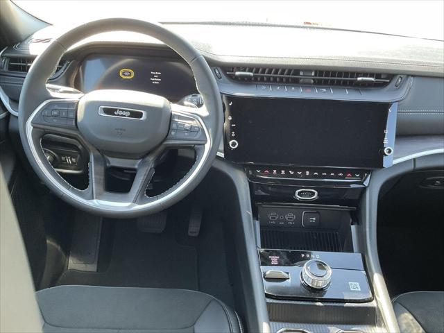 2026 Jeep Grand Cherokee L Altitude 4x4