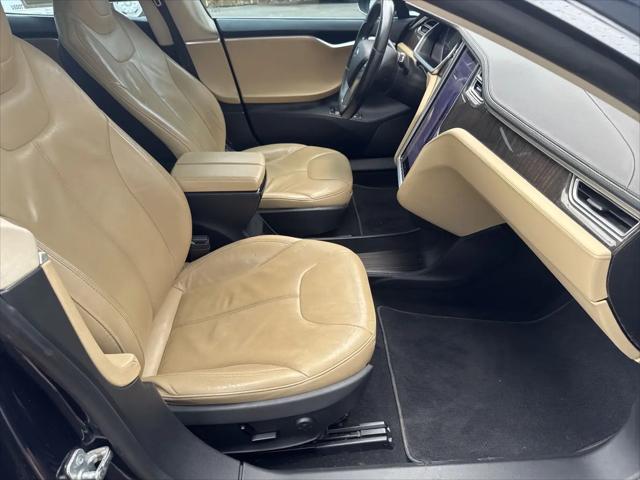 2013 Tesla Model S Performance