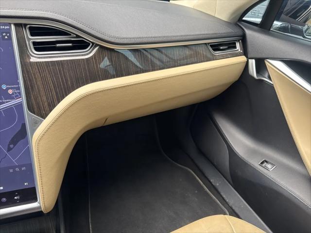 2013 Tesla Model S Performance