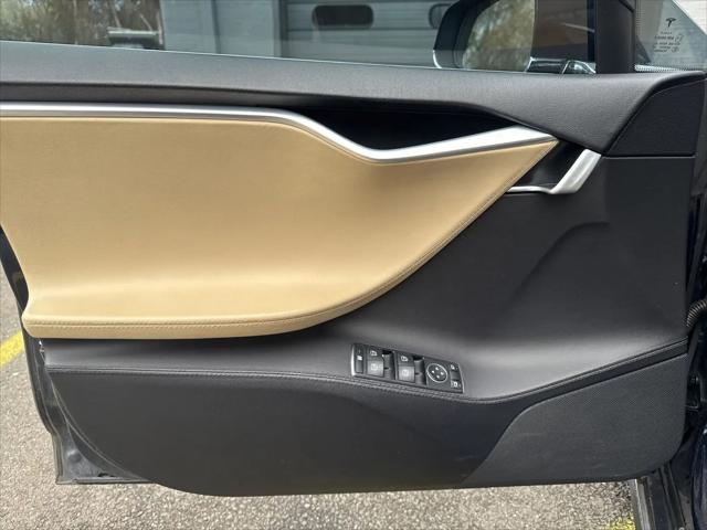 2013 Tesla Model S Performance