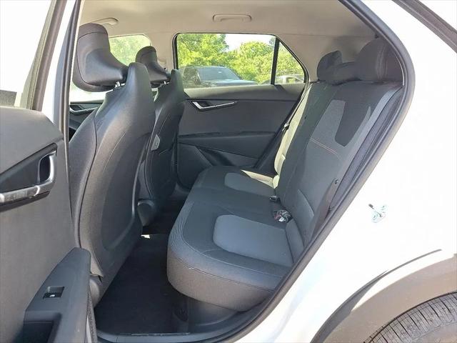2026 Kia Niro LX