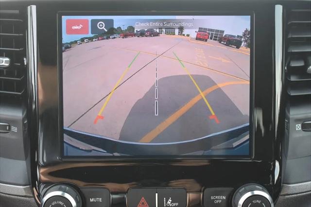 2026 Ram 1500 Tradesman Crew Cab 4x4 5'7" Box