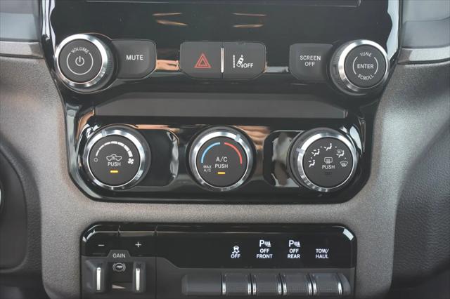 2026 Ram 1500 Tradesman Crew Cab 4x4 5'7" Box