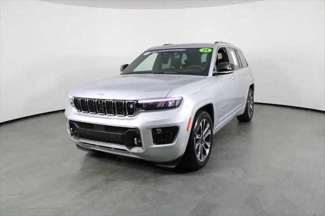 2025 Jeep Grand Cherokee Overland 4x4