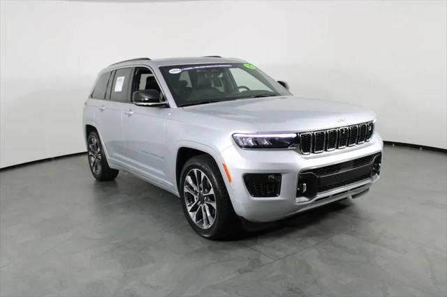 2025 Jeep Grand Cherokee Overland 4x4