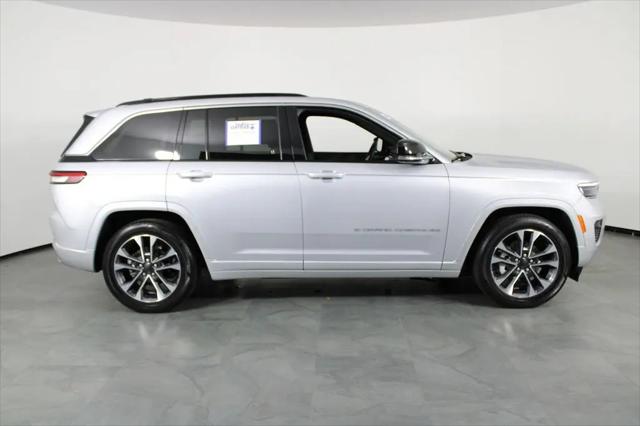 2025 Jeep Grand Cherokee Overland 4x4