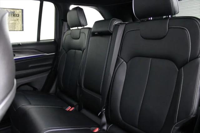2025 Jeep Grand Cherokee Overland 4x4