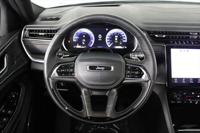 2025 Jeep Grand Cherokee Overland 4x4