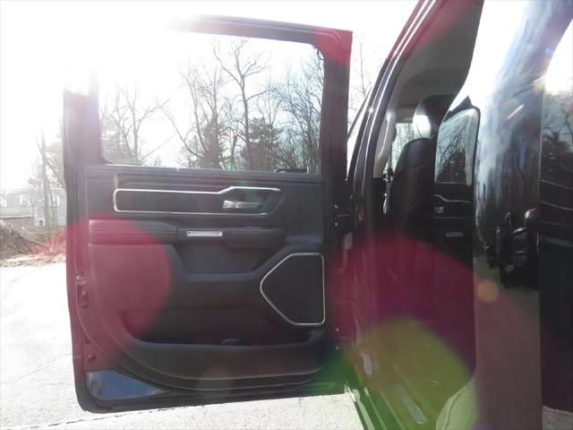 2022 Ram 1500 Laramie Crew Cab 4x4 57 Box