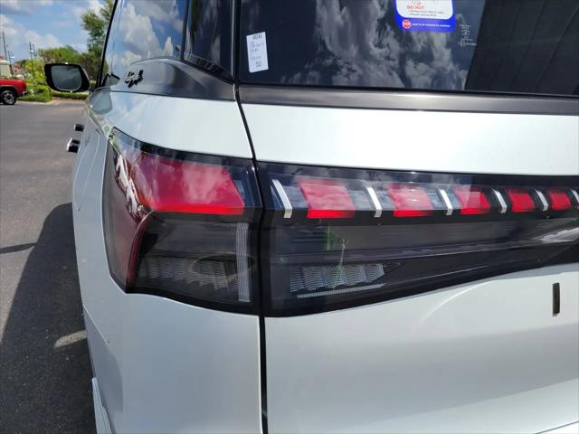 2026 INFINITI QX80 AUTOGRAPH AWD