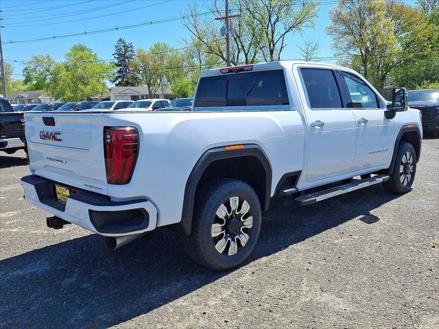 2026 GMC Sierra 2500HD Crew Cab, Standard Bed, Denali, 4WD