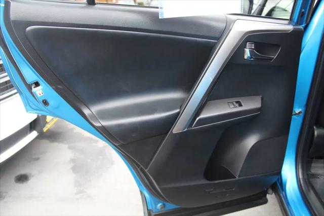 2018 Toyota RAV4 Hybrid XLE