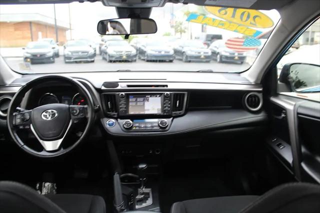 2018 Toyota RAV4 Hybrid XLE